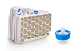 Two Natrix CH membrane chromatography devices: Natrix CH micro on the right and Natrix CH bench on the left