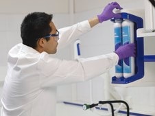 Milli-Q® EQ 7000 Ultrapure Water Purification System Produces ultrapure (Type 1) water from pure water with a distribution flow rate up to 2 L/min.