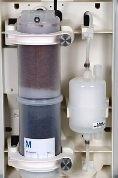 Milli-Q&#174; IQ Element Consumable Kit Removes trace ionic contaminants and particulates from ultrapure water. For Milli-Q&#174; IQ Element purification units.