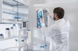 Milli-Q&#174; IQ 7000 Ultrapure Water Purification System output: type 1 water (18.2 M&#937;·cm), the most advanced Milli-Q&#174; ultrapure (Type 1) water purification system that is intelligent, intuitive, and green.